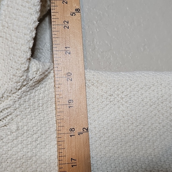 J.crew Medium Women's Cream Cotton Cable Knit Sweater - Picture 10 of 10